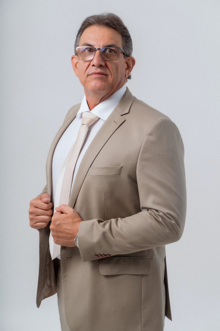advogado-especialista-suspensao-leilao-imovel-ou-veiculo